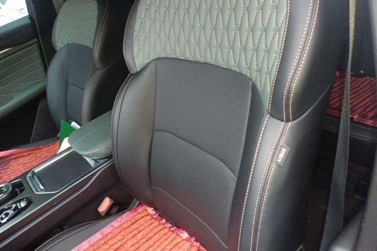 Used Geely Auto Haoyue L 2024 2.0T DCT Flagship Version