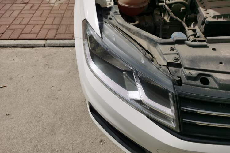 Used Volkswagen Santana 2016 1.6L Manual Fashion Edition