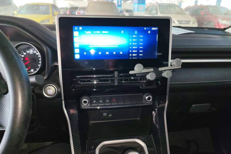 Used Haval M6 2021 PLUS 1.5T Manual Luxury Smart Connectivity Model
