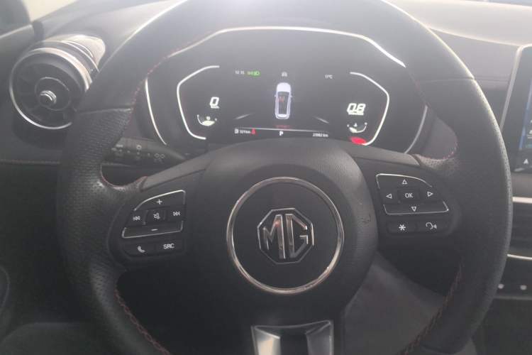 Used MG Pilot 2021 300TGI Automatic Two-Wheel Drive Fuel-Efficient Luxury Edition
