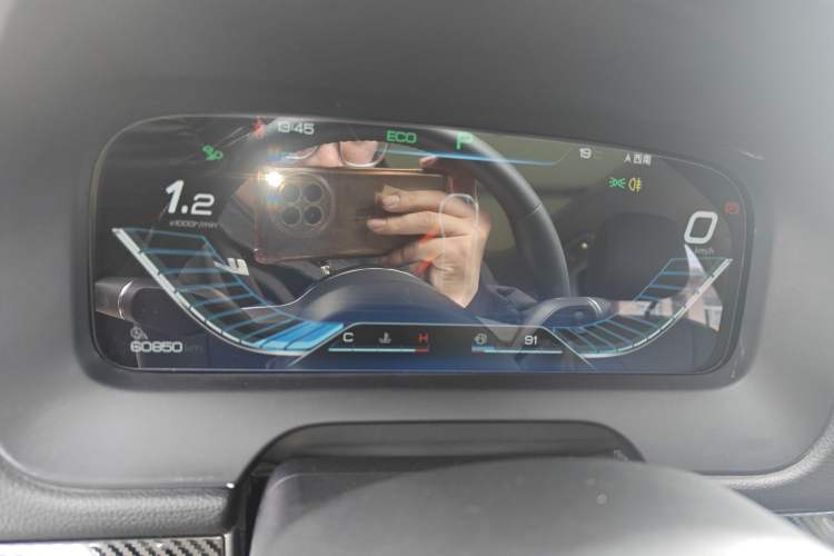 Used BYD Tang 2019 2.0T Automatic SmartConnect Luxury Version 5 Seats China VI Standard
