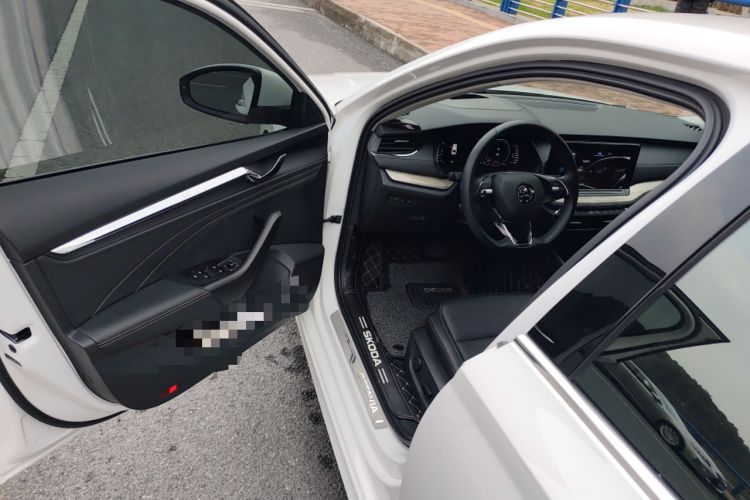 Used Skoda Octavia 2021 PRO TSI280 DSG Prestige Edition Driver Seat