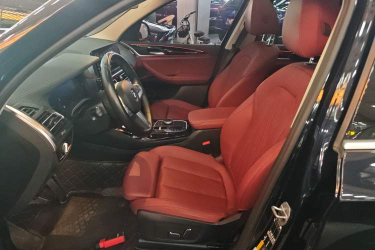 Used BMW iX3 2024 Leading Model