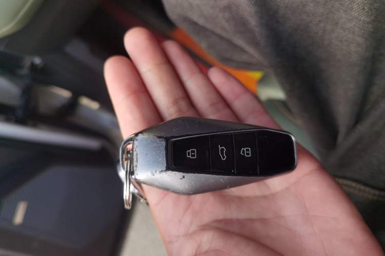 Used iCAR 03 2024 472km Four-Wheel Drive Long-Range Version Vehicle Key