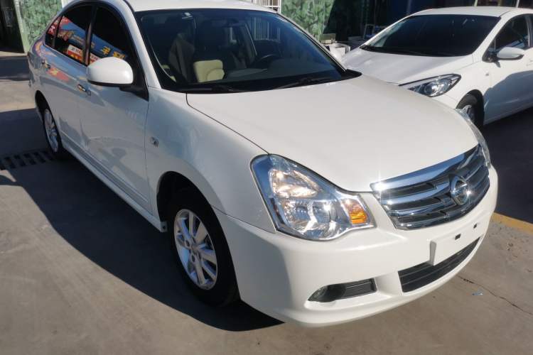 Used Nissan Sylphy 2018 Classic 1.6XE+ CVT Leading Edition Front Right 45 Deg