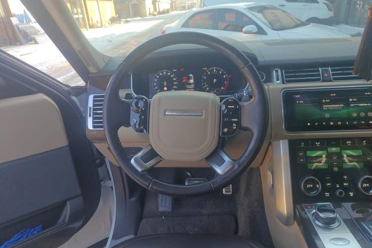 Used Land Rover Range Rover 2021 3.0 L6 Century Extended Classic Edition