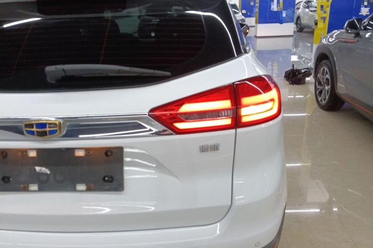Used Geely Auto Emgrand X7 Sport 2016 1.8TD Automatic ZhiZun Version Right Rear Taillight
