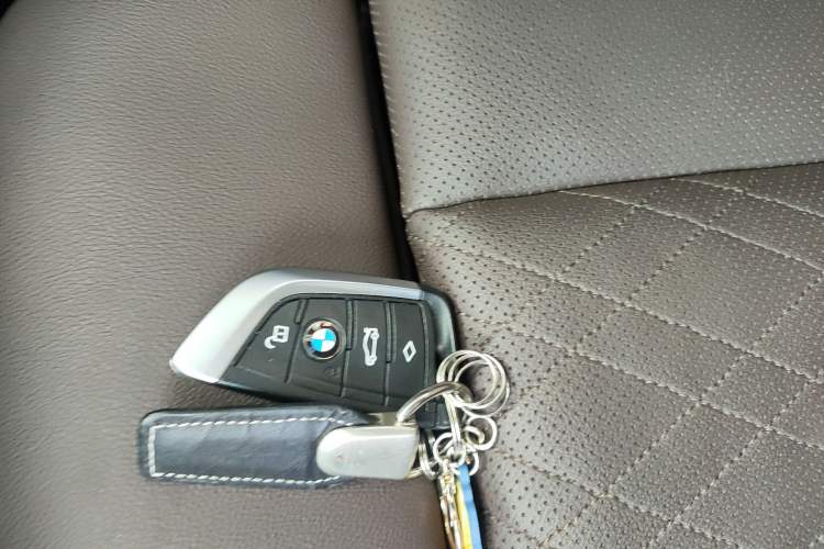 Used BMW iX3 2022 Leading Model