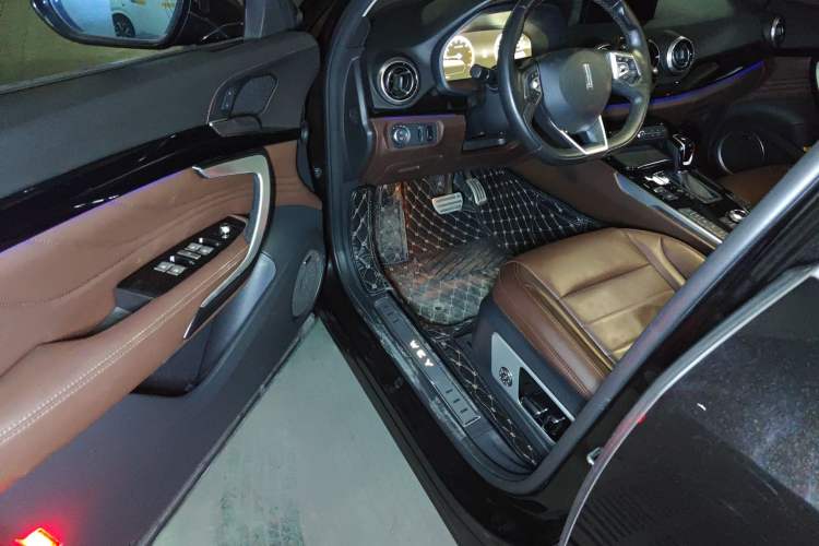 Used Wey VV7 2017 2.0T Flagship Model