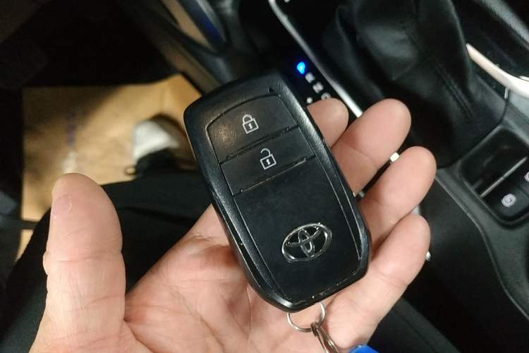 Used Toyota FRONTLANDER 2024 2.0L Smart Electric Hybrid Dual-Engine Leading Edition