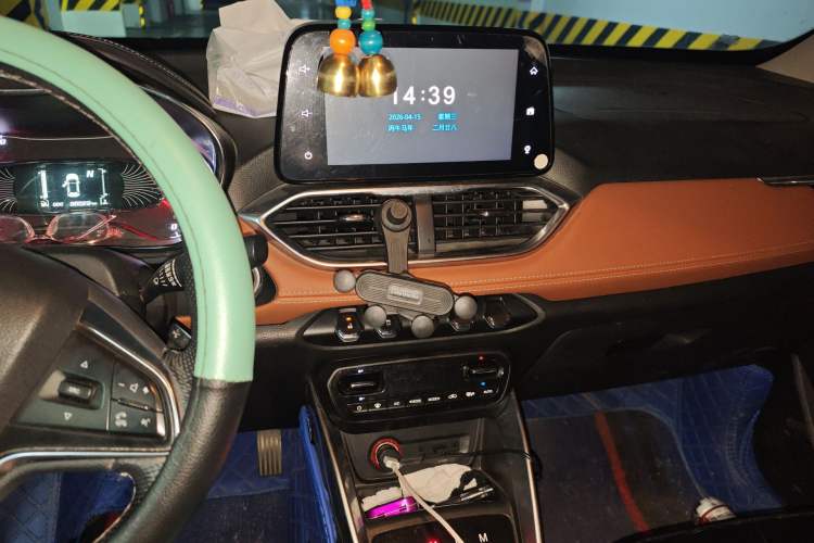 Used Baojun 510 2017 1.5L Automatic Luxury Model Audio And AC Panel