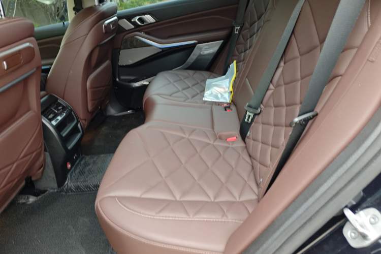 Used BMW X5 2023 xDrive 30Li Luxury M Sport Night Edition Package
