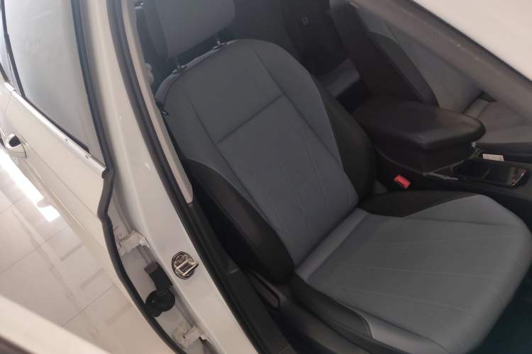 Used Volkswagen Lavida 2023 Revised Version 1.5L Automatic Starry Sky Edition – 5 Million Units