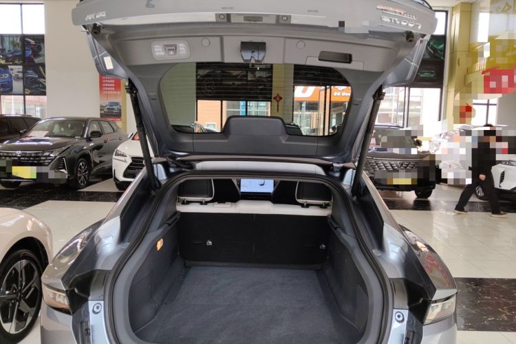 Used Dongfeng eπ eπ007 2024 530 Pro Version Trunk