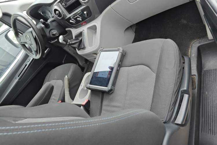 Used JAC Refine M3 2015 Maker Edition 1.6L Luxury Smart Version Right Front Seat