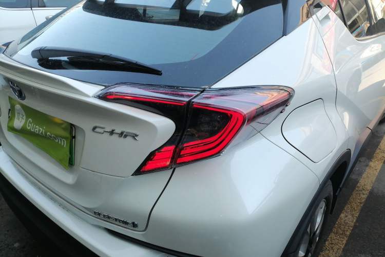 Used Toyota C-HR EV 2020 Deluxe Sunroof Edition