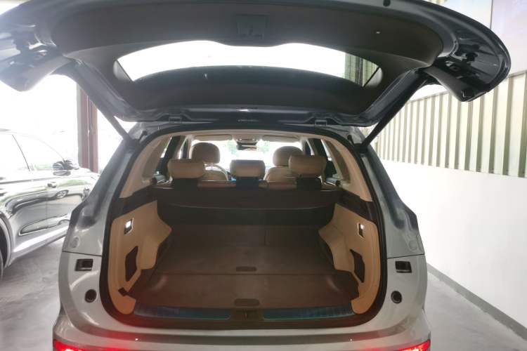 Used Hima AITO M7 2024 1.5T Rear-Drive Plus Version 5 Seats Trunk