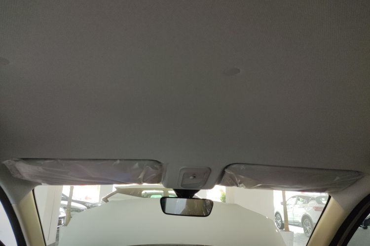 Used Wuling Hongguang MINIEV 2025 Four-Door Version Advanced Edition Headliner