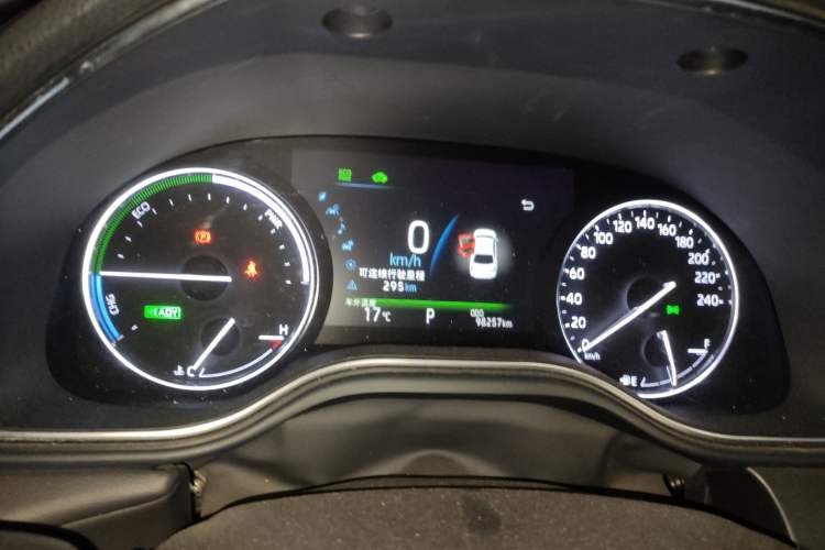 Used Toyota Avalon 2019 Dual-Engine 2.5L Luxury Edition China VI Standard