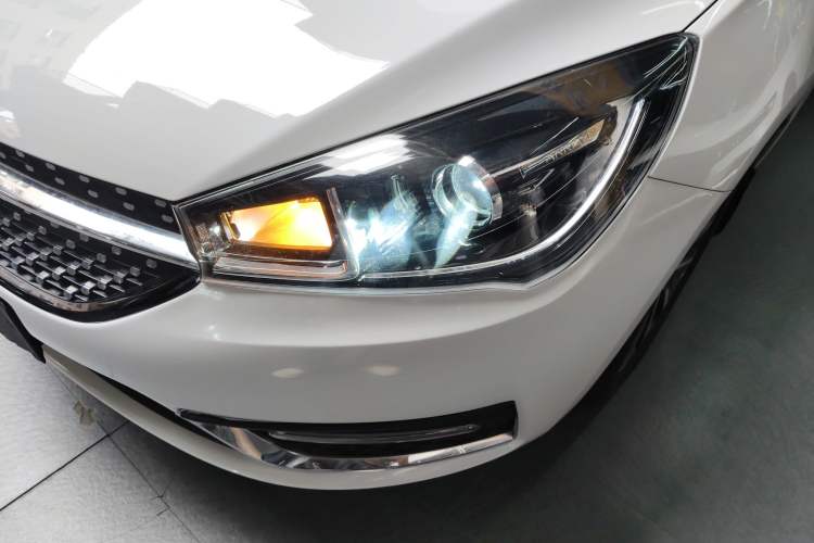 Used Chery Arrizo 5 2021 PRO 1.5L CVT Youth Edition Left Front Headlight