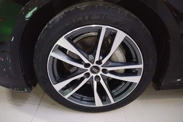 Used Audi A6L 2023 40 TFSI Luxury Dynamic Model
