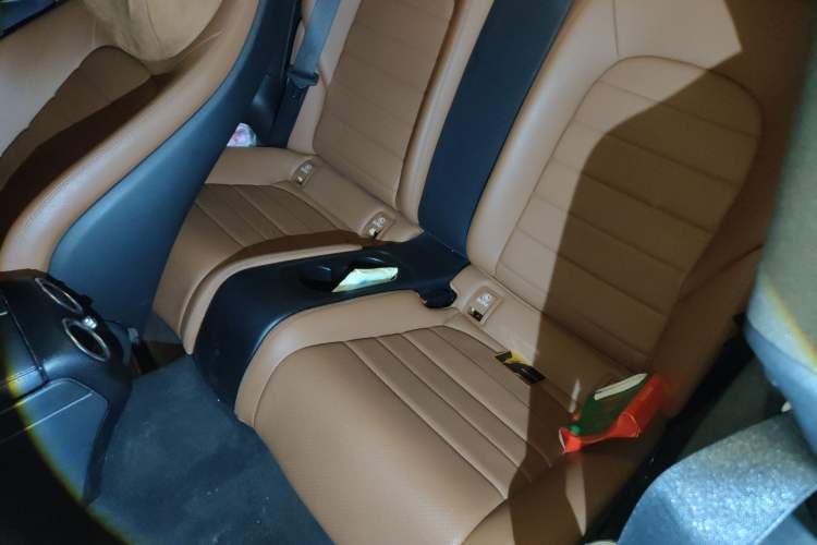 Used Mercedes-Benz C-Class 2019 C 260 Coupe Left Rear Seat