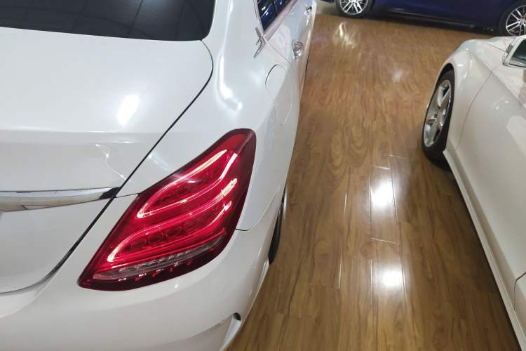 Used Mercedes-Benz C-Class 2015 Restyled C 180 L Sport Edition