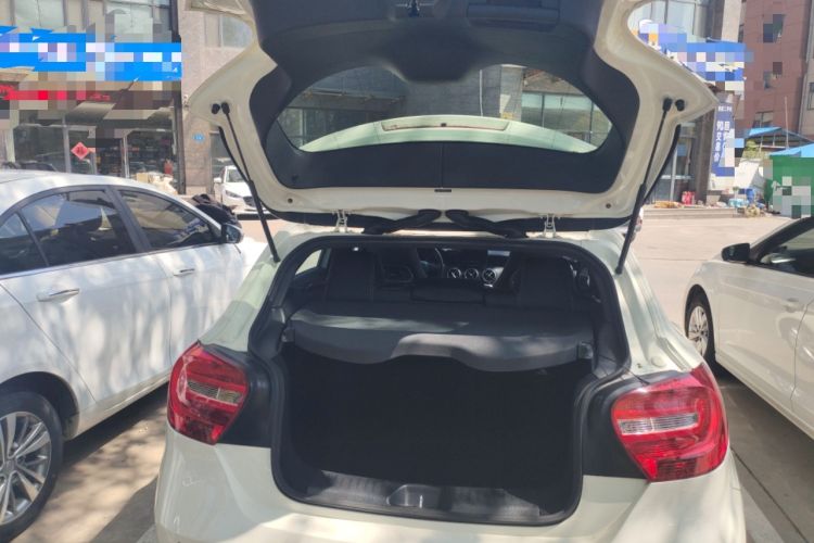 Used Mercedes-Benz A-Class 2013 A 180 Fashion Model Trunk