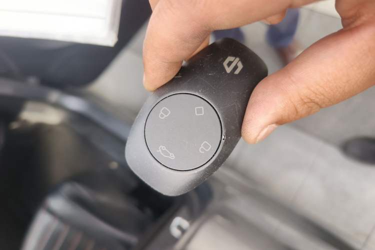 Used Leapmotor T03 2021 400 Lite Edition - Lithium-Ion Battery Vehicle Key