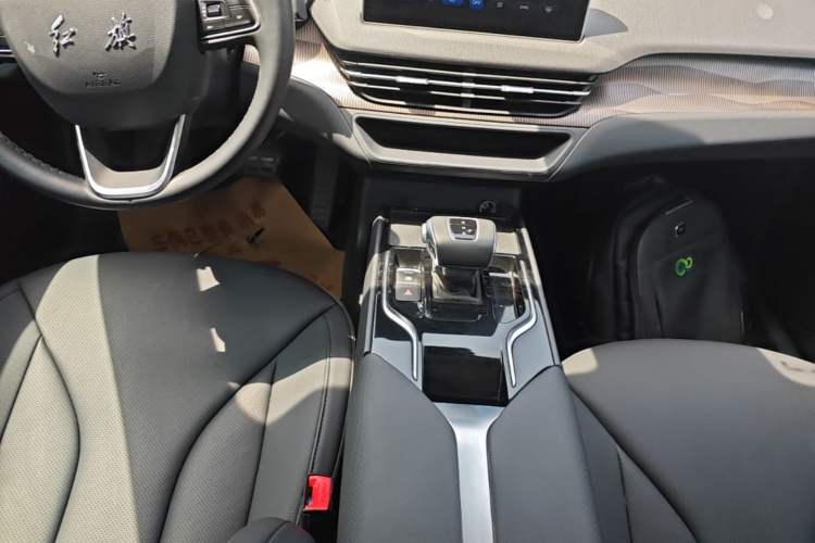 Used Hongqi E-QM5 2023 Revised Version Basic Travel Edition