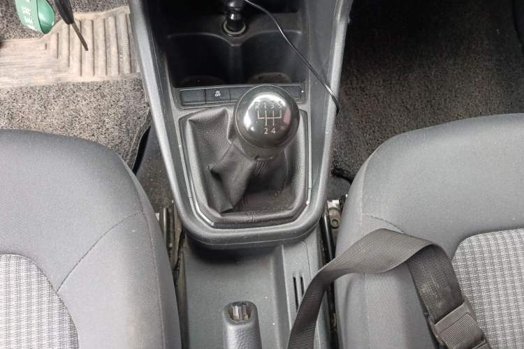 Used Volkswagen Santana 2021 1.5L Manual Fashion Edition Gear Lever