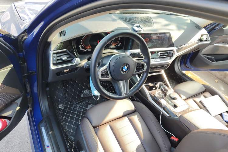 Used BMW 3 Series 2021 325Li M Sport Package Center Console