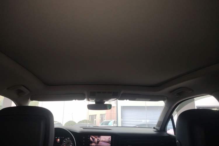 Used Volkswagen Touareg 2020 2.0 TSI RuiShang Edition China VI Standard
