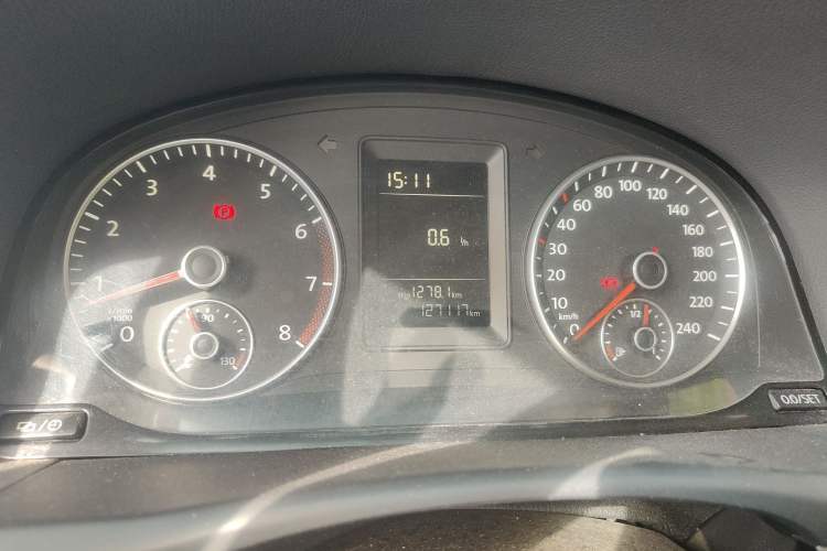 Used Volkswagen Touran 2013 1.4T Manual Comfort Edition 5-Seater
