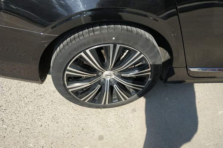 Used Volvo S90 2023 B5 Zhiyuan Luxury Edition
