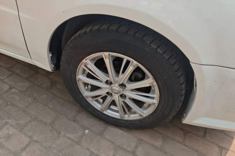 Used Soueast V3 Lingyue 2014 1.5L Manual Entry-Level Version
