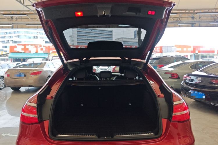 Used Mercedes-Benz GLC Coupe 2019 GLC 260 4MATIC Coupe SUV
