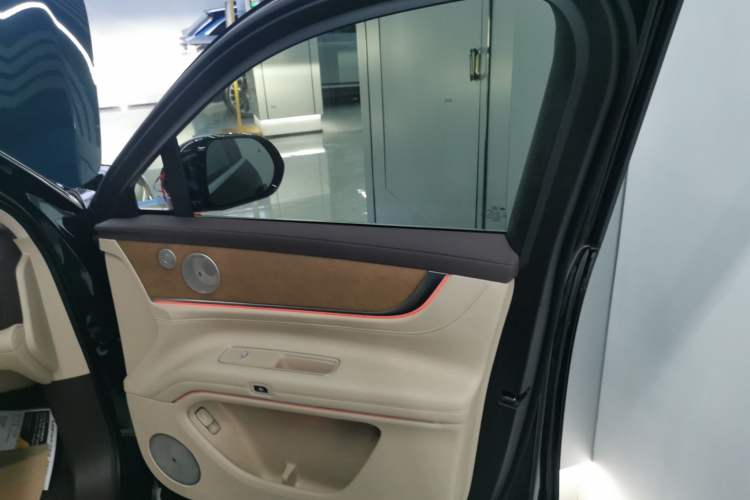 Used Hima AITO M9 2025 All-Electric Ultra Version 100 kWh 5-Seater Model