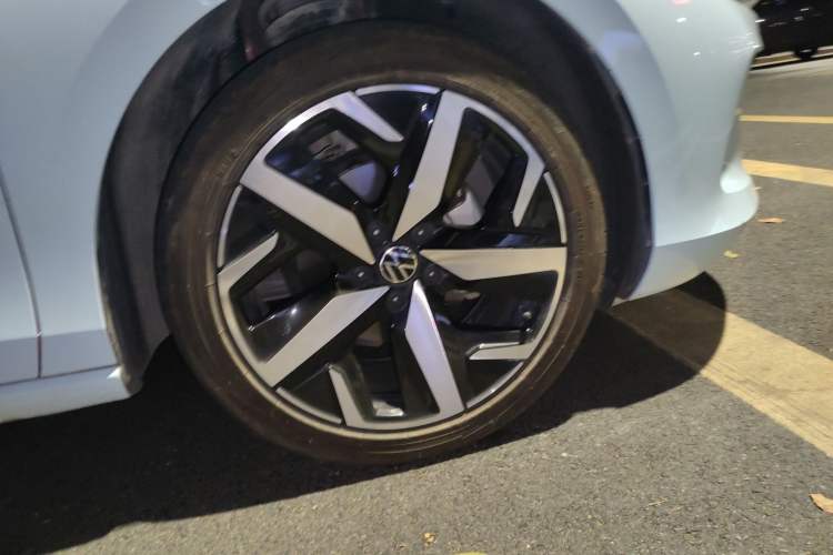 Used Volkswagen Lamando 2024 Lavida L 280TSI DSG Cool & Spicy Edition