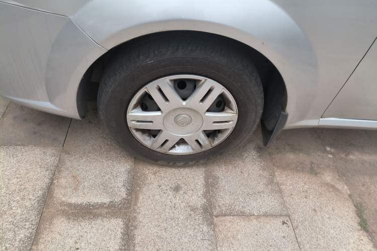 Used Buick Excelle 2013 1.5L Automatic Classic Model
