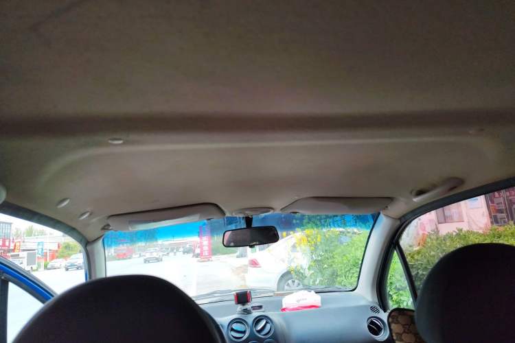 Used Baojun Lechi 2012 Revised Version 1.2L Manual Sporty Edition Dynamic Type