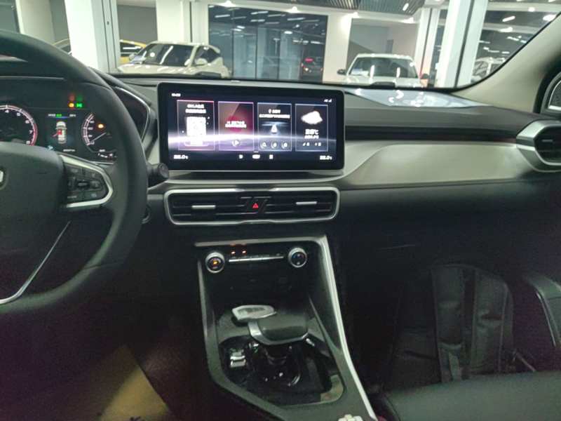 Used Geely Auto Coolray 2021 1.4T DCT Platinum Edition — 12