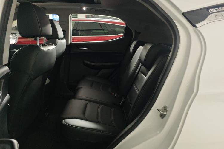 Used BYD Yuan New Energy 2019 EV360 Smart Connect Enjoyment Model Left Rear Seat