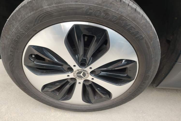 Used Mercedes-Benz GLB 2022 Updated GLB 200 Fashion Edition Exterior 5