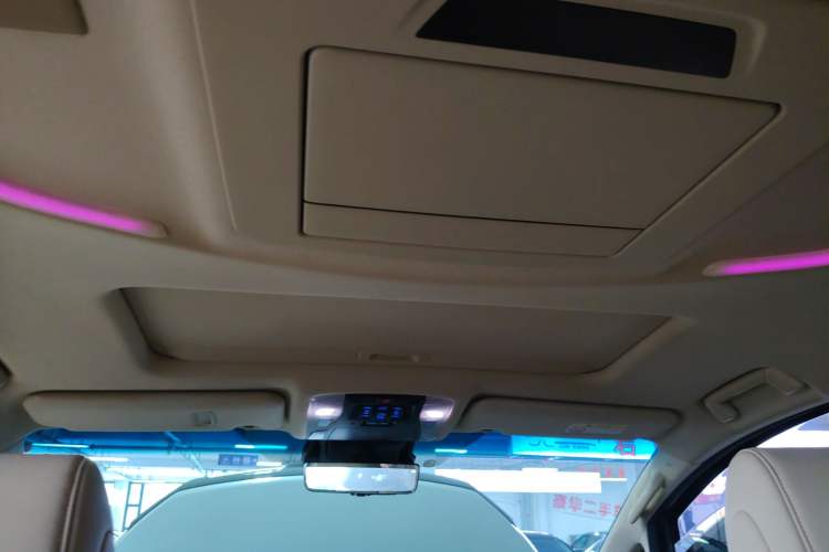 Used Toyota Vellfire 2020 Dual-Engine 2.5L HV Prestige Edition
