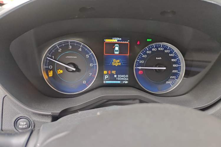 Used Subaru XV 2019 2.0i e-Boxer Flagship Edition EyeSight China V-standard Odometer Close Up