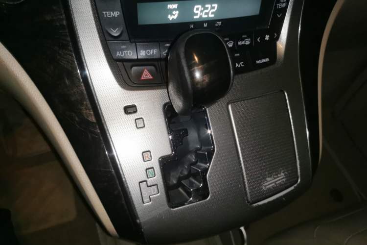 Used Toyota Alphard 2012 3.5L Luxury Edition