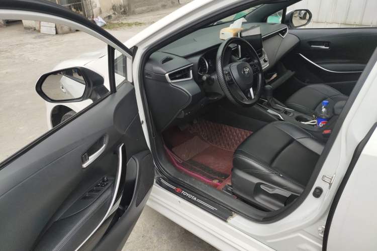 Used Toyota Levin 2022 Dual-Motor 1.8H E-CVT Leading Edition Driver Seat