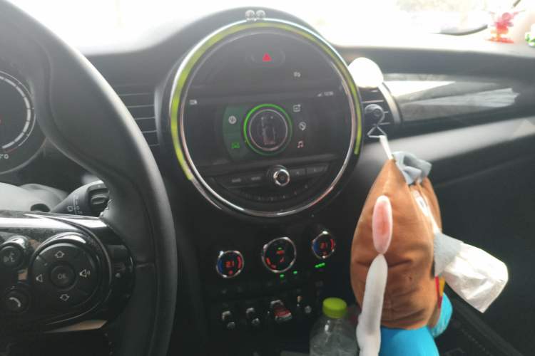 Used MINI 2021 1.5T COOPER Artist