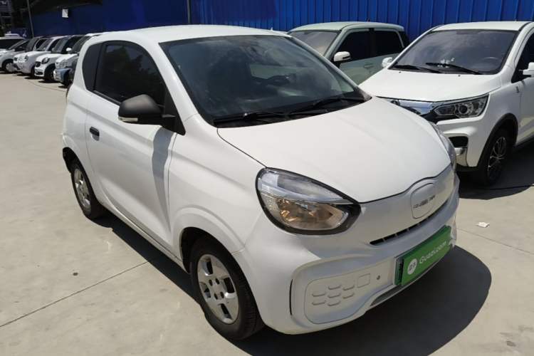 Used Roewe Clever 2021 302km All-Round Version Front Right 45 Deg